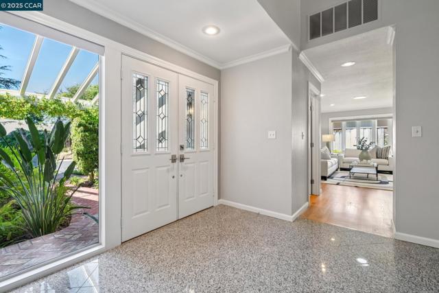 3245 Newport Court, Walnut Creek CA: https://media.crmls.org/mediaz/399d72d1-4496-41c6-a1ad-2e79dbf5937c.jpg