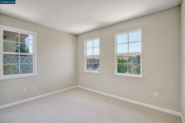 1808 Palacio Dr, Pittsburg CA: https://media.crmls.org/mediaz/399df95b-22b4-420c-88e2-e0ed3361b4c9.jpg