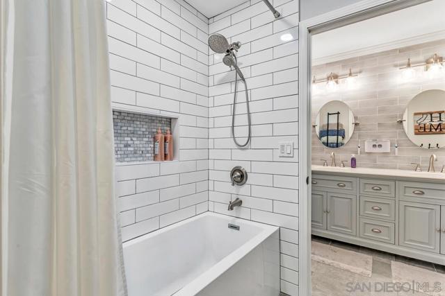 1817 Sunny Slope Terrace, Escondido CA: https://media.crmls.org/mediaz/39a044bc-2e33-4385-bebc-12f62787fa9d.jpg