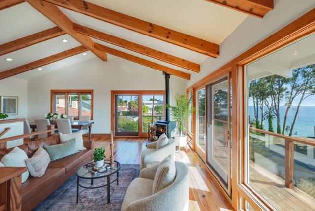 325 Kingsbury Drive, Aptos CA: https://media.crmls.org/mediaz/39a14639-6aff-4991-b2be-c8d81f97736c.jpg