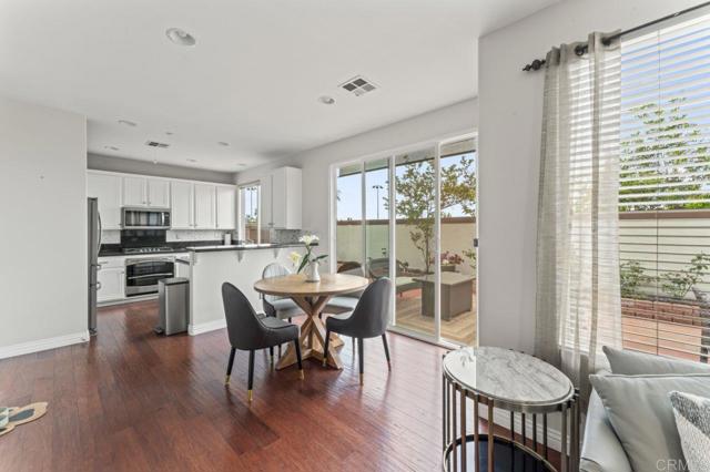 Detail Gallery Image 1 of 1 For 9925 Fieldthorn St, San Diego,  CA 92127 - 3 Beds | 2/1 Baths