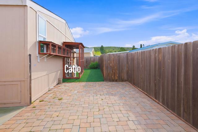 Detail Gallery Image 25 of 26 For 12824 Granada Drive #322,  Poway,  CA 92064 - 3 Beds | 2 Baths