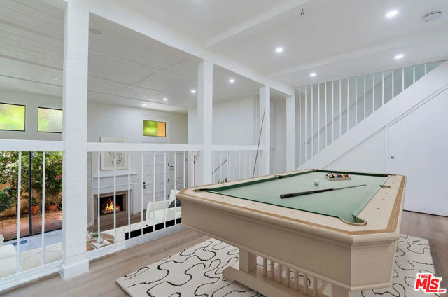 23471 Park Sorrento, Calabasas CA: https://media.crmls.org/mediaz/39a42400-2224-4314-b26d-1413bfbd4f0a.jpg