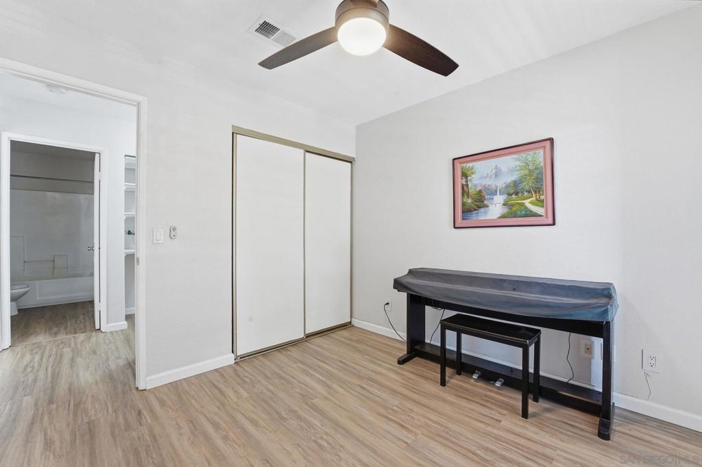 MLS #250042915SD image #12