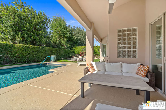 36750 Nancy Lane, Rancho Mirage CA: https://media.crmls.org/mediaz/39a59668-d78c-4275-bb6b-a0f77deb84fb.jpg
