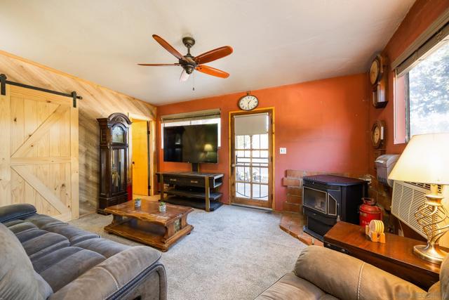 31308 Highway 94, Campo CA: https://media.crmls.org/mediaz/39a5b031-41e1-421a-8642-9d151fb3b9e0.jpg