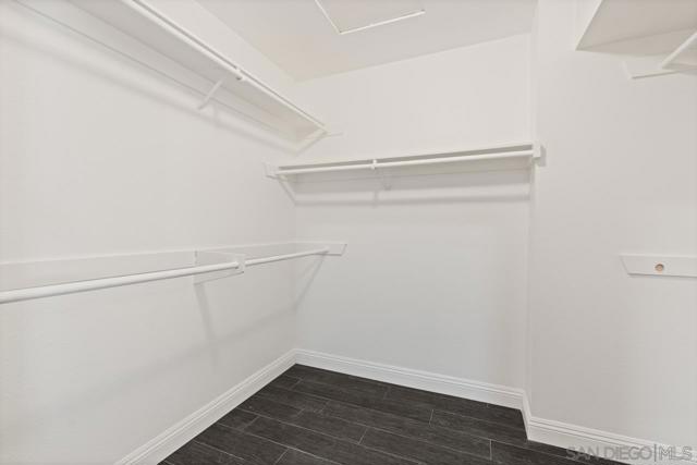 MLS #250043303SD image #24