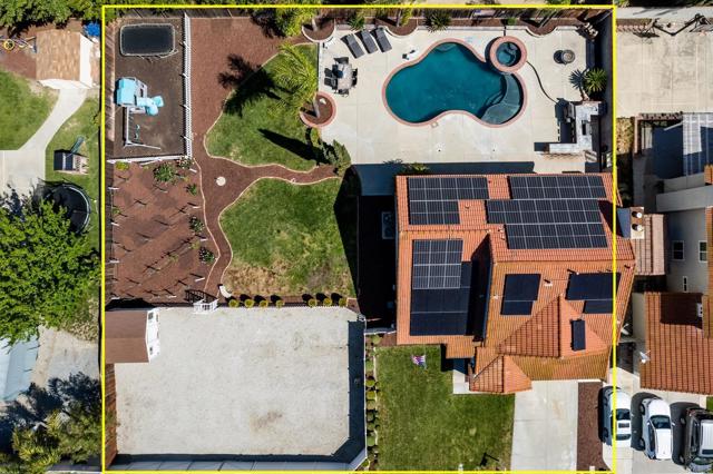 31061 Via Gilberto, Temecula CA: https://media.crmls.org/mediaz/39a78416-d55a-463a-876e-ea824be11363.jpg