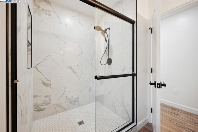 917 Channing Way, Berkeley CA: https://media.crmls.org/mediaz/39a841b4-54fc-4cc8-aab9-29e30829e889.jpg