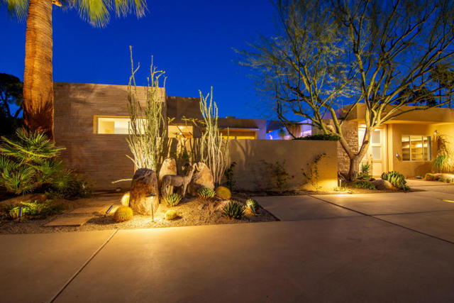630 N Cahuilla Road, Palm Springs CA: https://media.crmls.org/mediaz/39a8a548-8e60-49bc-8413-db35efa0f920.jpg