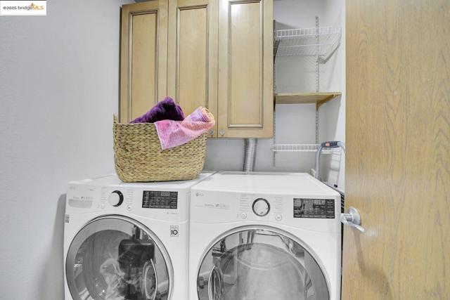 Image 15 of 42 For 545 Pierce St  3002