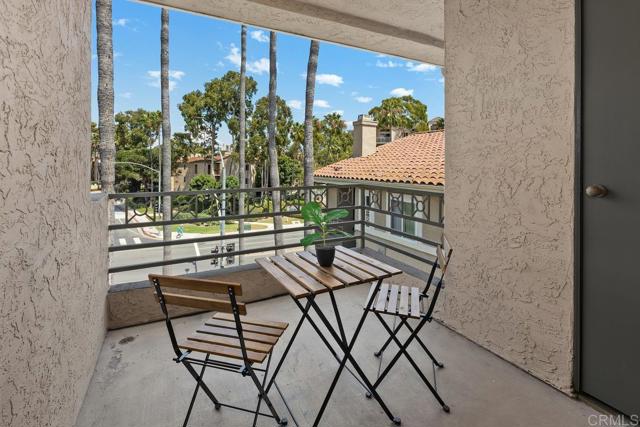 Detail Gallery Image 1 of 53 For 7565 Charmant Dr #512,  San Diego,  CA 92122 - 2 Beds | 2 Baths