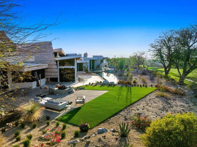 79095 Tom Fazio N Lane, La Quinta CA: https://media.crmls.org/mediaz/39a9aaca-5425-4e37-8a0e-326453e7e105.jpg