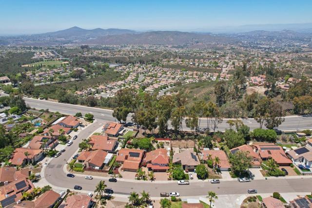 Image 60 of 69 For 10812 Elderwood Ln