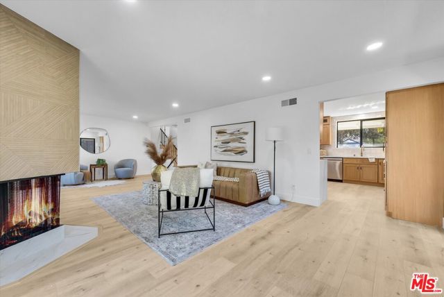 15515 La Moine Street, Hacienda Heights CA: https://media.crmls.org/mediaz/39ab4c38-e7a3-4d15-ab29-1382a86e3fd2.jpg