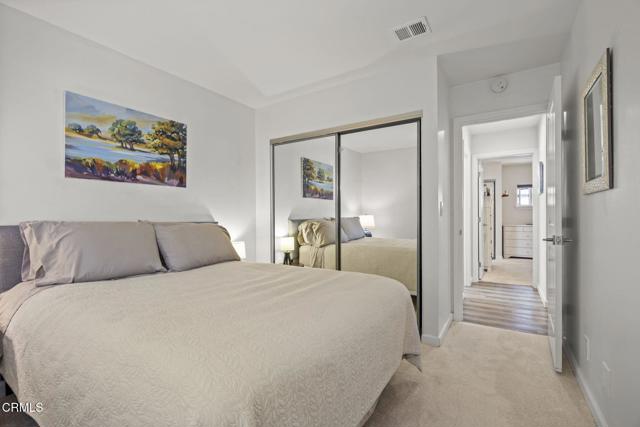 3151 W Hemlock Street, Oxnard CA: https://media.crmls.org/mediaz/39abae84-341c-4b88-8781-a2d30bdc72f6.jpg