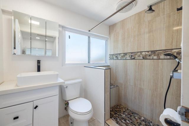11835 Hobday Road, Wilton CA: https://media.crmls.org/mediaz/39accbae-fd22-4991-86cd-0e7b3cda90eb.jpg