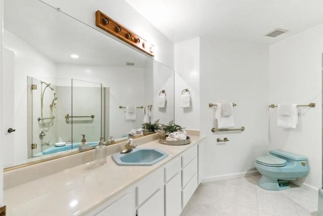 12391 Farr Ranch Court, Saratoga CA: https://media.crmls.org/mediaz/39ae684f-a19e-4c23-80b0-ffebef65603f.jpg