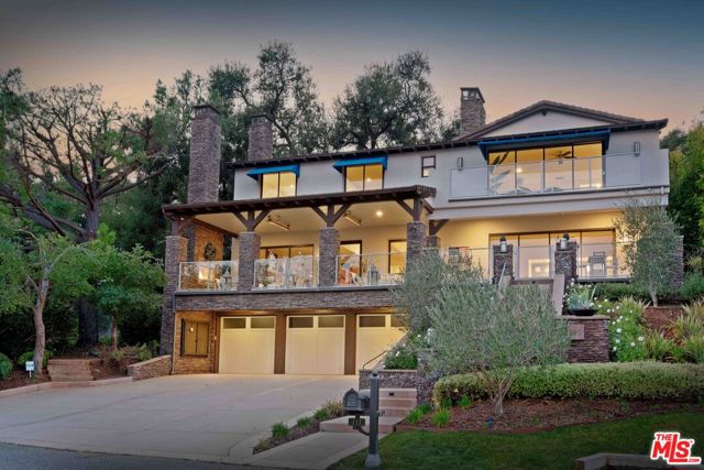 111 Lake Sherwood Drive, Lake Sherwood CA: https://media.crmls.org/mediaz/39ae6c3c-543f-4e1f-add3-03174f57efff.jpg