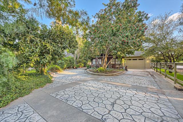 13327 Calle Colina, Poway, California 92064, 6 Bedrooms Bedrooms, ,5 BathroomsBathrooms,Single Family Residence,For Sale,Calle Colina,250020636SD