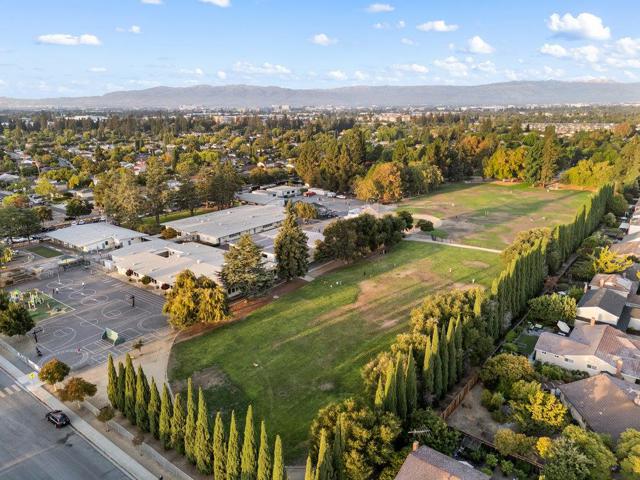 788 Mayten Tree Court, Sunnyvale CA: https://media.crmls.org/mediaz/39b14602-bd4a-400c-82b0-8ba14b90227a.jpg