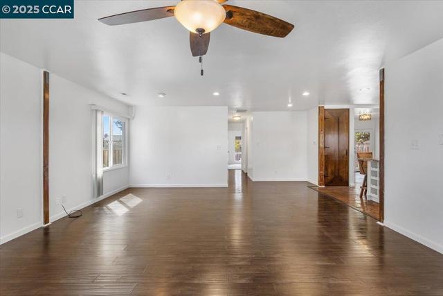 15067 Churchill St, San Leandro CA: https://media.crmls.org/mediaz/39b1ced8-3e99-4e4b-aefa-52cf80951c8c.jpg