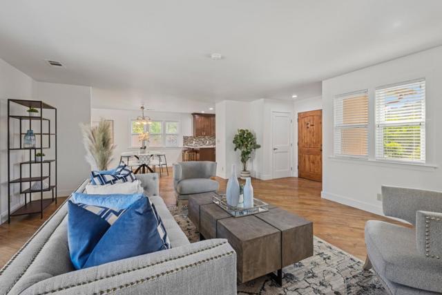 13580 Watsonville Road, Morgan Hill CA: https://media.crmls.org/mediaz/39b2a0c9-8ce4-4c68-8c30-6fa96c0a2cd3.jpg