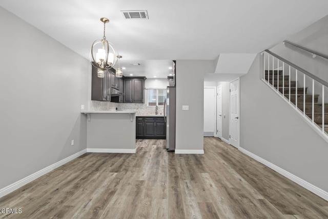 Detail Gallery Image 7 of 22 For 80 S Sunnyslope Ave #102,  Pasadena,  CA  - 2 Beds | 1/1 Baths