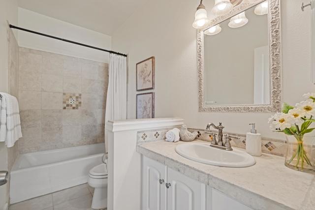Detail Gallery Image 21 of 58 For 14403 Gaslight Ct, Poway,  CA 92064 - 5 Beds | 5 Baths