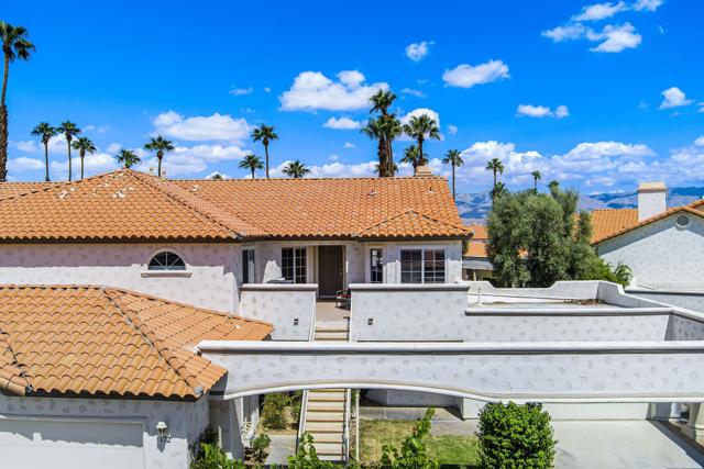 172 Torrey Pine Drive, Palm Desert CA: https://media.crmls.org/mediaz/39b48271-edc4-47cb-b283-f8ddc66d65cc.jpg