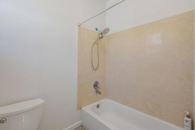 5323 Gold Creek Circle, Discovery Bay CA: https://media.crmls.org/mediaz/39b50a7e-6177-4d85-91ad-7e98caf8f2dc.jpg