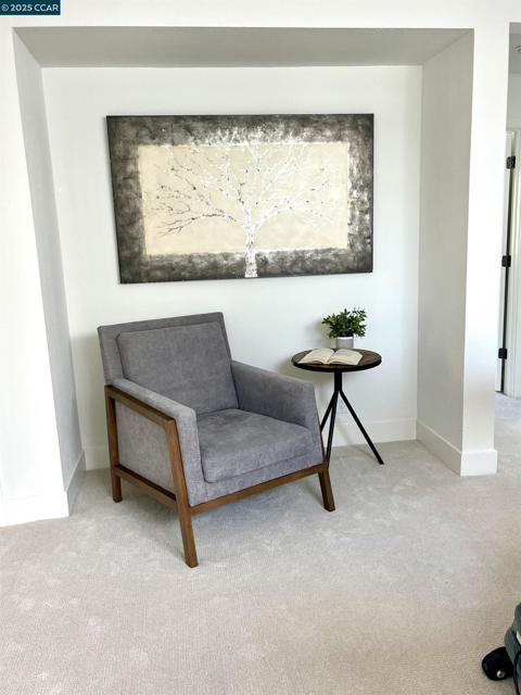 959 Redwood Dr, Danville CA: https://media.crmls.org/mediaz/39b55ea5-c825-43e6-b7f4-f8e125c04506.jpg