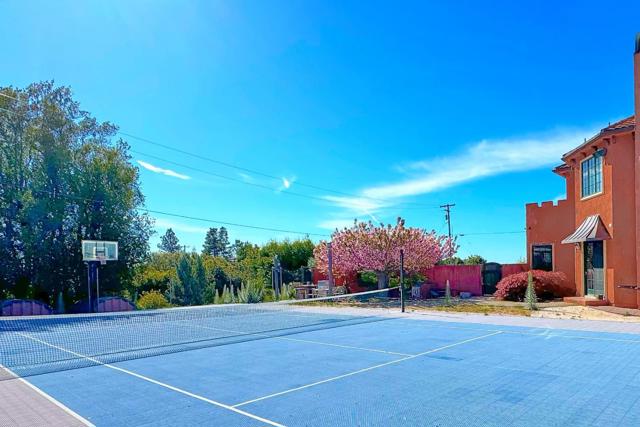 17035 Bohlman Road, Saratoga CA: https://media.crmls.org/mediaz/39b5a514-c5c5-40c7-ba45-a3847933d197.jpg