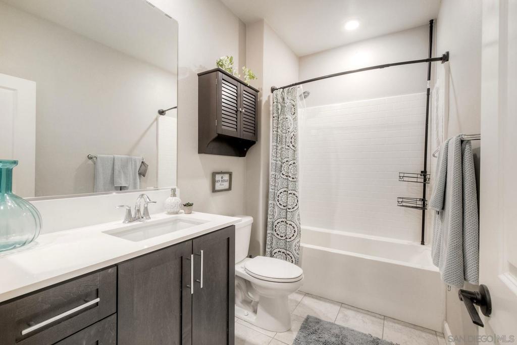 1577 Castillo Way - photo 5
