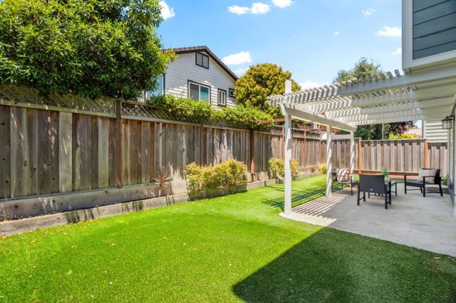 625 Coast Range Drive, Scotts Valley CA: https://media.crmls.org/mediaz/39b60dd2-90cd-4609-af13-6aeb2145e02f.jpg