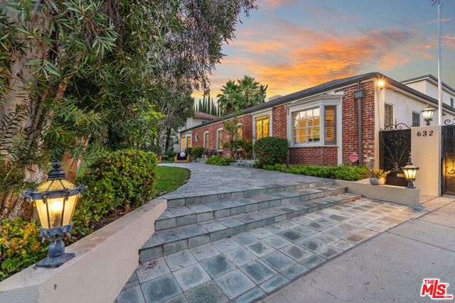 Image 50 of 57 For 632 Arden Boulevard