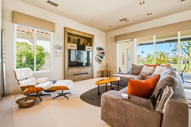 896 Mesa Grande Drive, Palm Desert, CA 92211