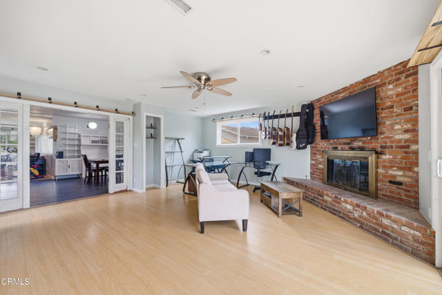 Detail Gallery Image 12 of 26 For 2659 Elizondo Ave, Simi Valley,  CA 93065 - 4 Beds | 2 Baths