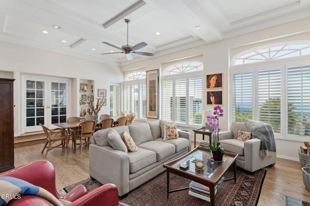 518 Lincoln Drive, Ventura CA: https://media.crmls.org/mediaz/39b972de-0db7-497e-8f2d-b67786d92fe4.jpg