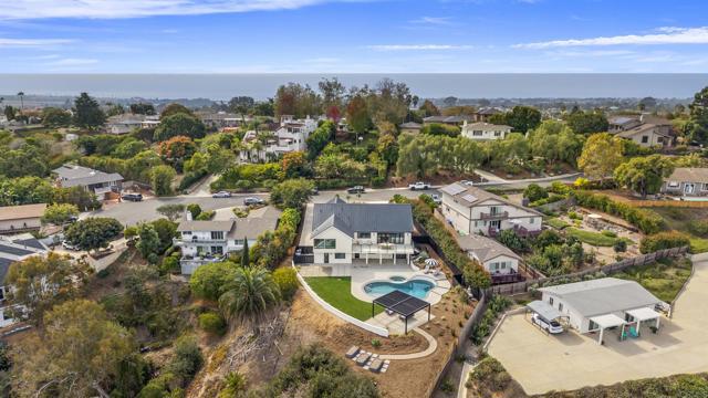 Detail Gallery Image 39 of 42 For 3920 Holly Brae, Carlsbad,  CA 92008 - 6 Beds | 5 Baths