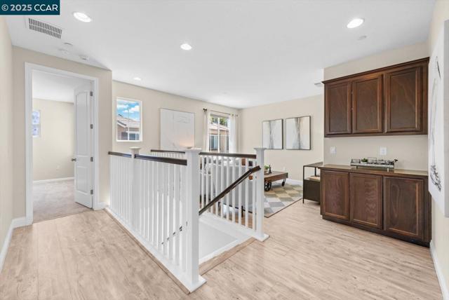240 Alta St, Brentwood CA: https://media.crmls.org/mediaz/39ba4560-b65b-485d-b370-9a2635c323f8.jpg