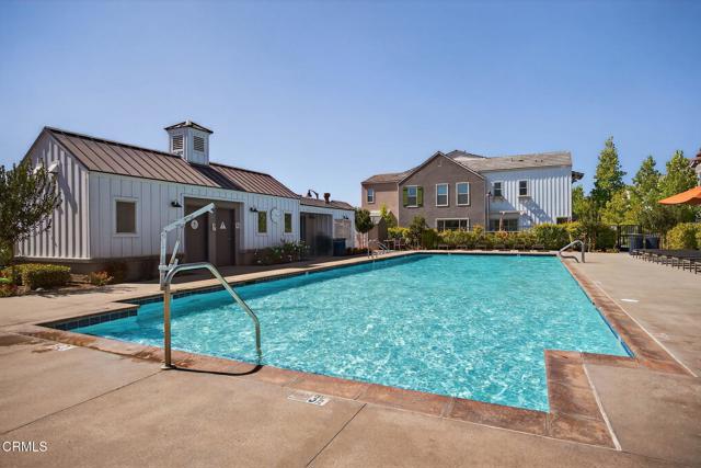 139 Farmhouse Drive, Simi Valley CA: https://media.crmls.org/mediaz/39ba752a-55e8-45cf-a1c9-32da71e8ea2f.jpg