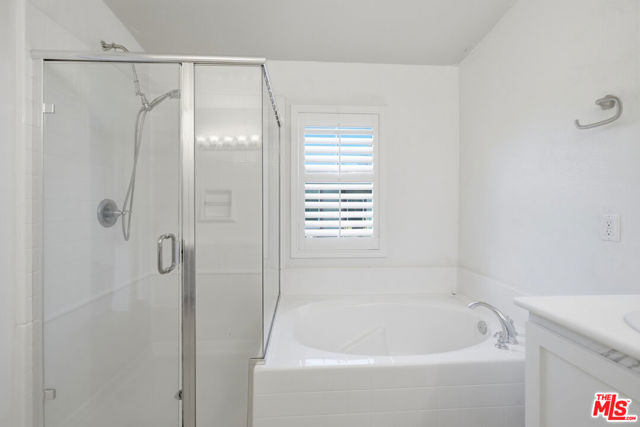 732 Tennis Club Lane photo 34