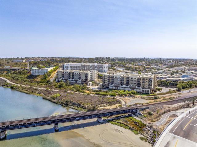 Detail Gallery Image 4 of 37 For 1019 Costa Pacifica Way #1206,  Oceanside,  CA 92054 - 3 Beds | 2 Baths