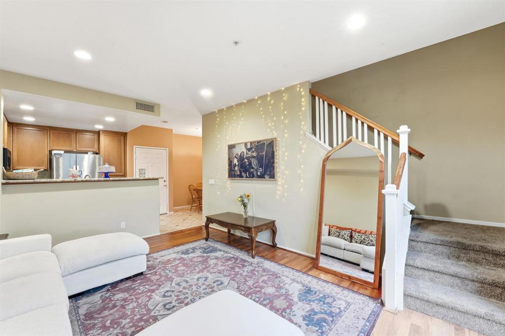 1760 E Palomar Street #318