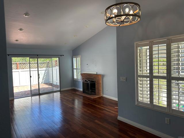 2860 Nantucket Lane, Carlsbad CA: https://media.crmls.org/mediaz/39bbc317-565f-4ef9-9a62-d1c7e2940dc6.jpg