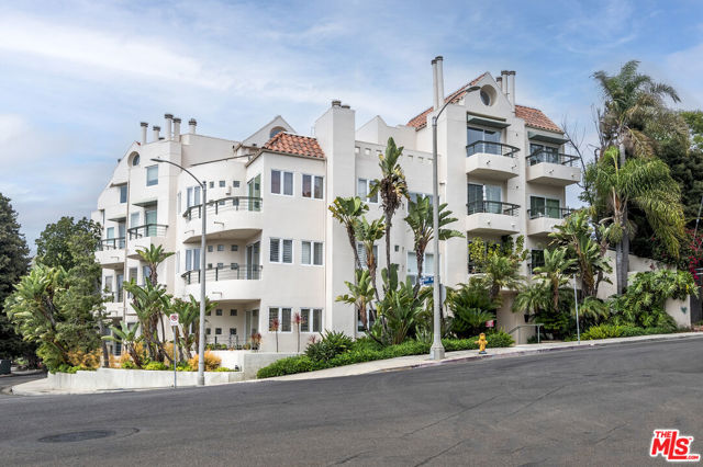 15425 Antioch Street, Pacific Palisades, CA 90272