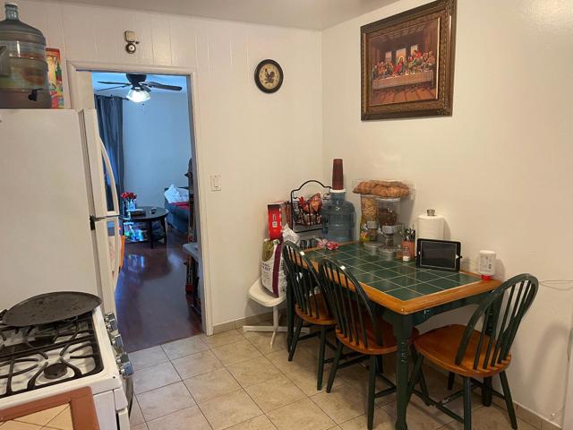 1085 N 4th Street, San Jose CA: https://media.crmls.org/mediaz/39bd23de-b53c-4735-b7be-7bcb89dbac63.jpg