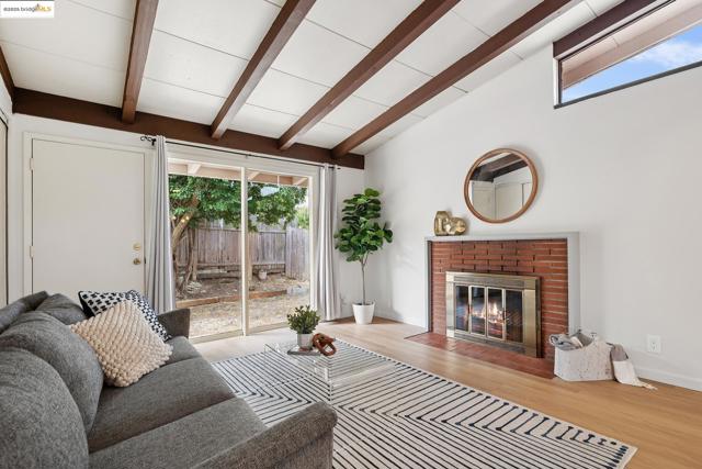 2590 Kavanagh Rd, San Pablo CA: https://media.crmls.org/mediaz/39bf1383-db05-4f5c-9367-857b1690750b.jpg