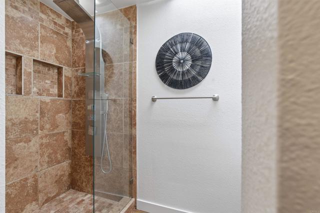 Detail Gallery Image 15 of 35 For 3457 Angwin Dr, San Diego,  CA 92123 - 5 Beds | 2 Baths